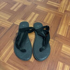 Sanuk Black Triangle Womens Yoga Mat Sandal Slingback Shoes Flip Flop Size 9